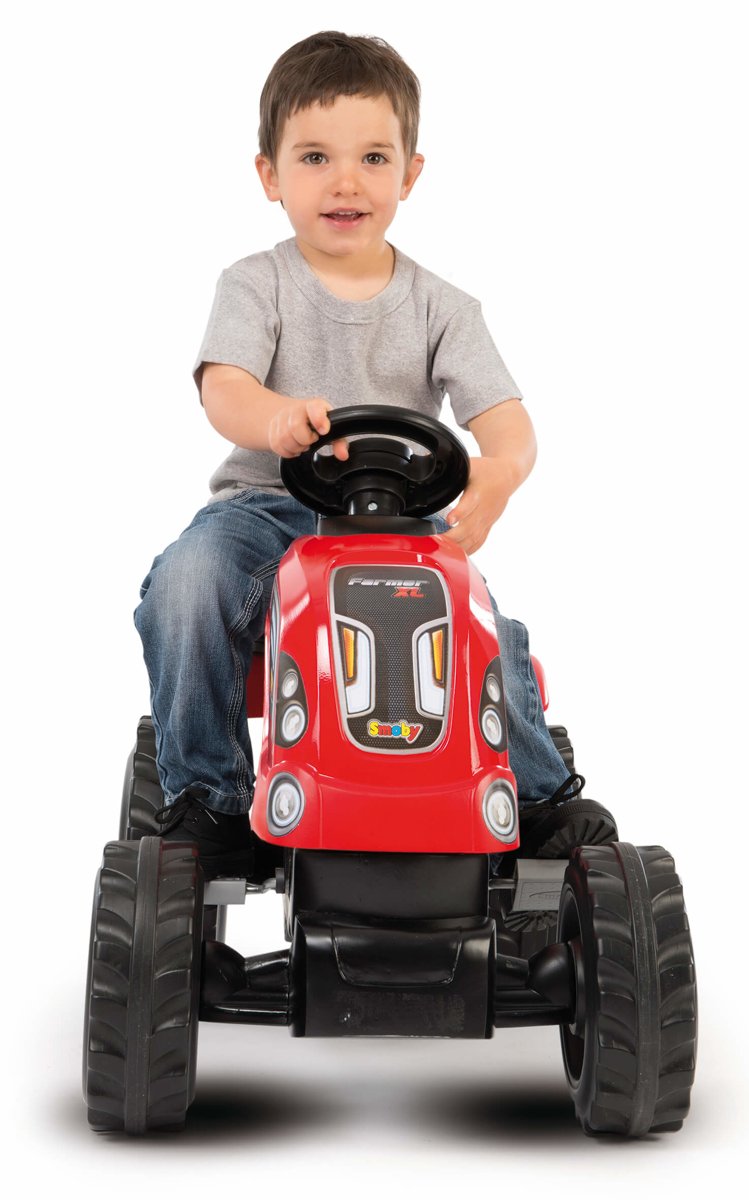 SMOBY Traktor XL czerwony + przyczepa