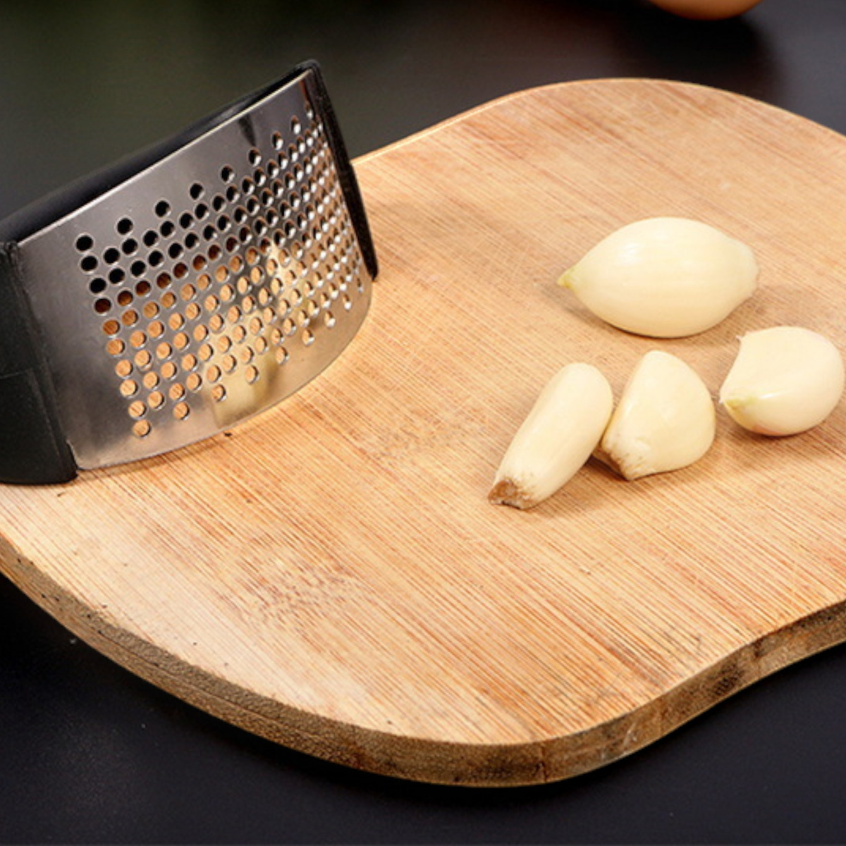PRASKA DO CZOSNKU TARKA DO WARZYW WYCISKARKA SIEKACZ ZGNIATACZ NA CZOSNEK