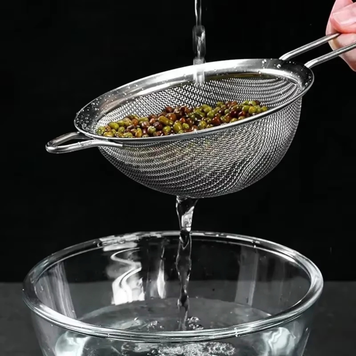 SITKO KUCHENNE METALOWE DO GOTOWANIA CEDZAK DURSZLAK Z RĄCZKĄ DUŻE 21 CM