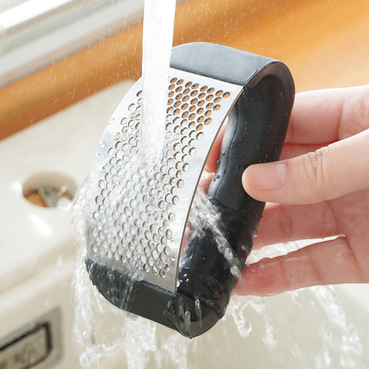 PRASKA DO CZOSNKU TARKA DO WARZYW WYCISKARKA SIEKACZ ZGNIATACZ NA CZOSNEK