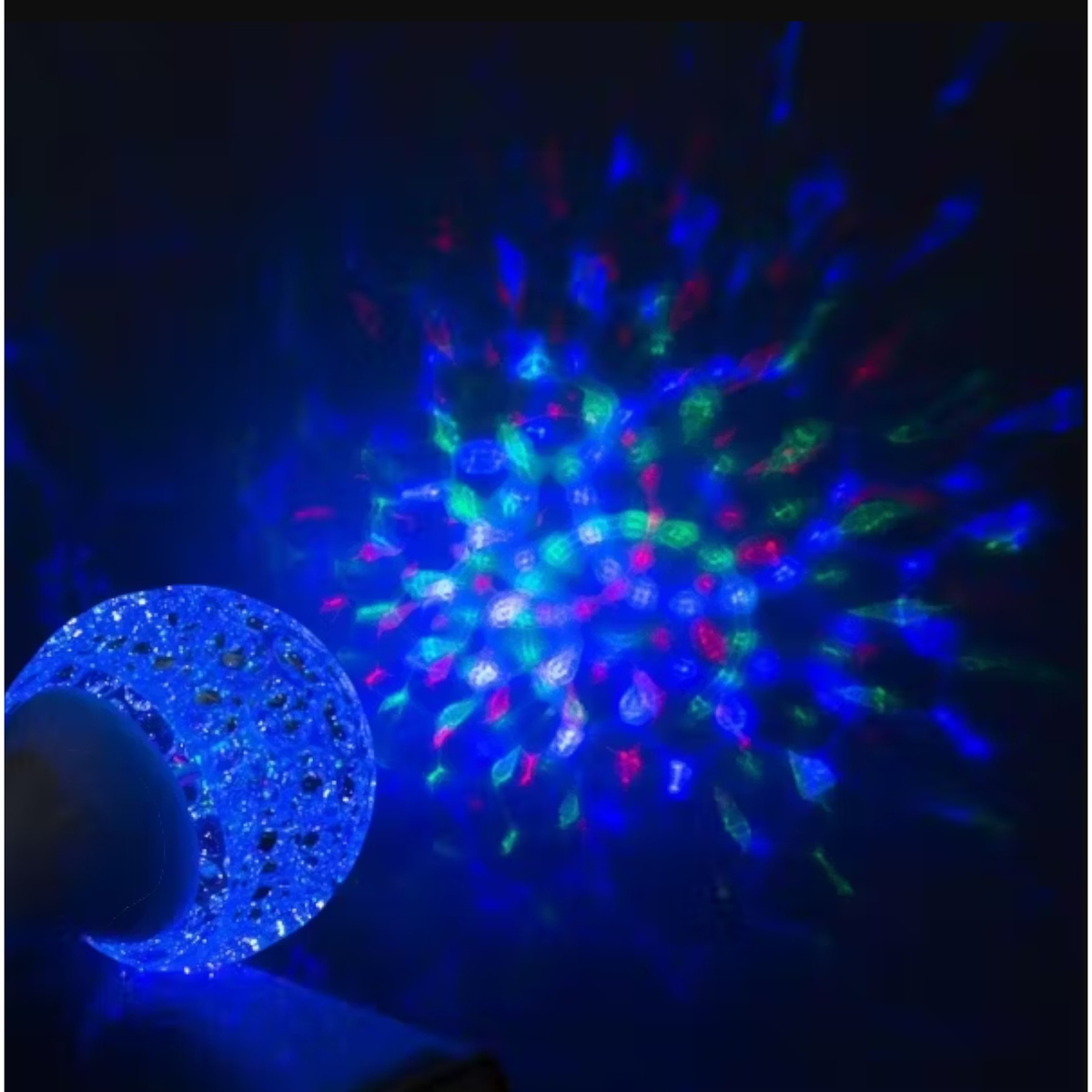 LAMPKA LED OBROTOWA DEKORACYJNY PROJEKTOR OBROTOWY ŚWIECI LED 18CM KULA