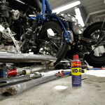 WD-40 – Uniwersalny Środek do Smarowania Ochrony i Czyszczenia 450ml