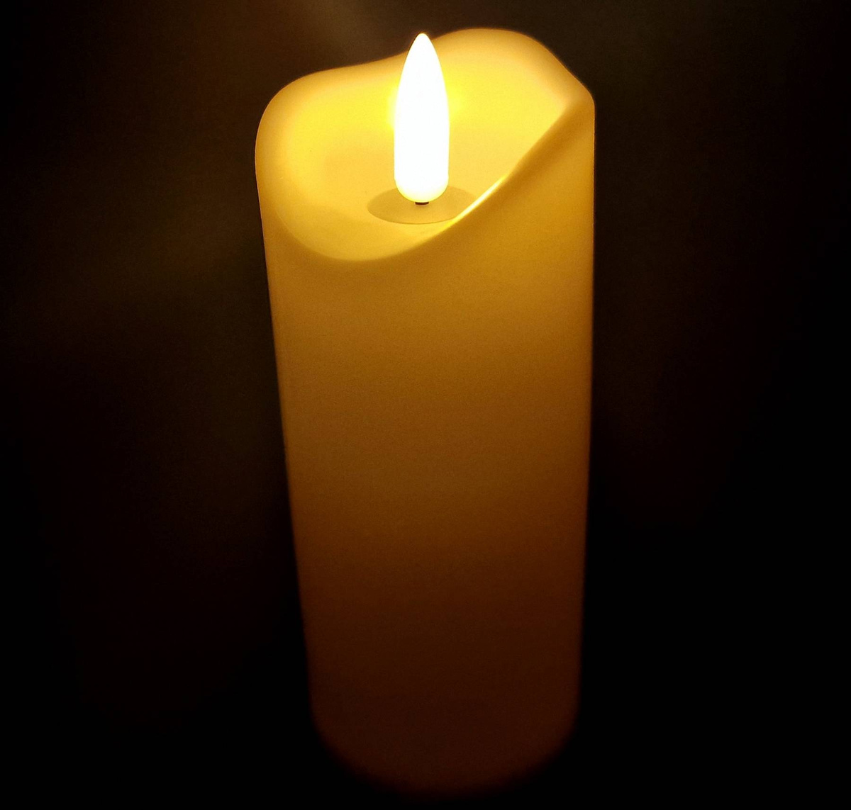 Świeczka elektryczna biała wkład LED 17.5 cm