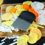 NOŻYK KARBOWANY DO WYKRAJANIA FRYTEK CHIPSÓW KRAJACZ FALOWANY DO WARZYW NÓŻ