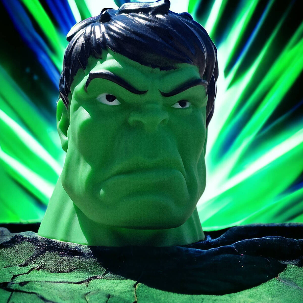 LAMPKA NOCNA HULK LED MOC W TWOIM POKOJU IDEALNY PREZENT NA DZIEŃ DZIECKA 